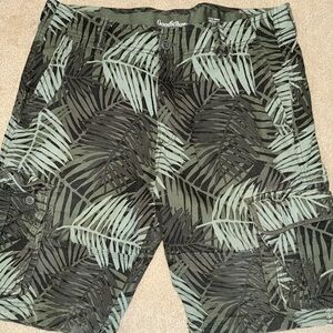 Men’s good fellow - cargo shorts - worn once